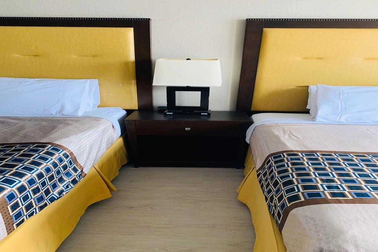 Hotel Rising Eagle קורדל מראה חיצוני תמונה